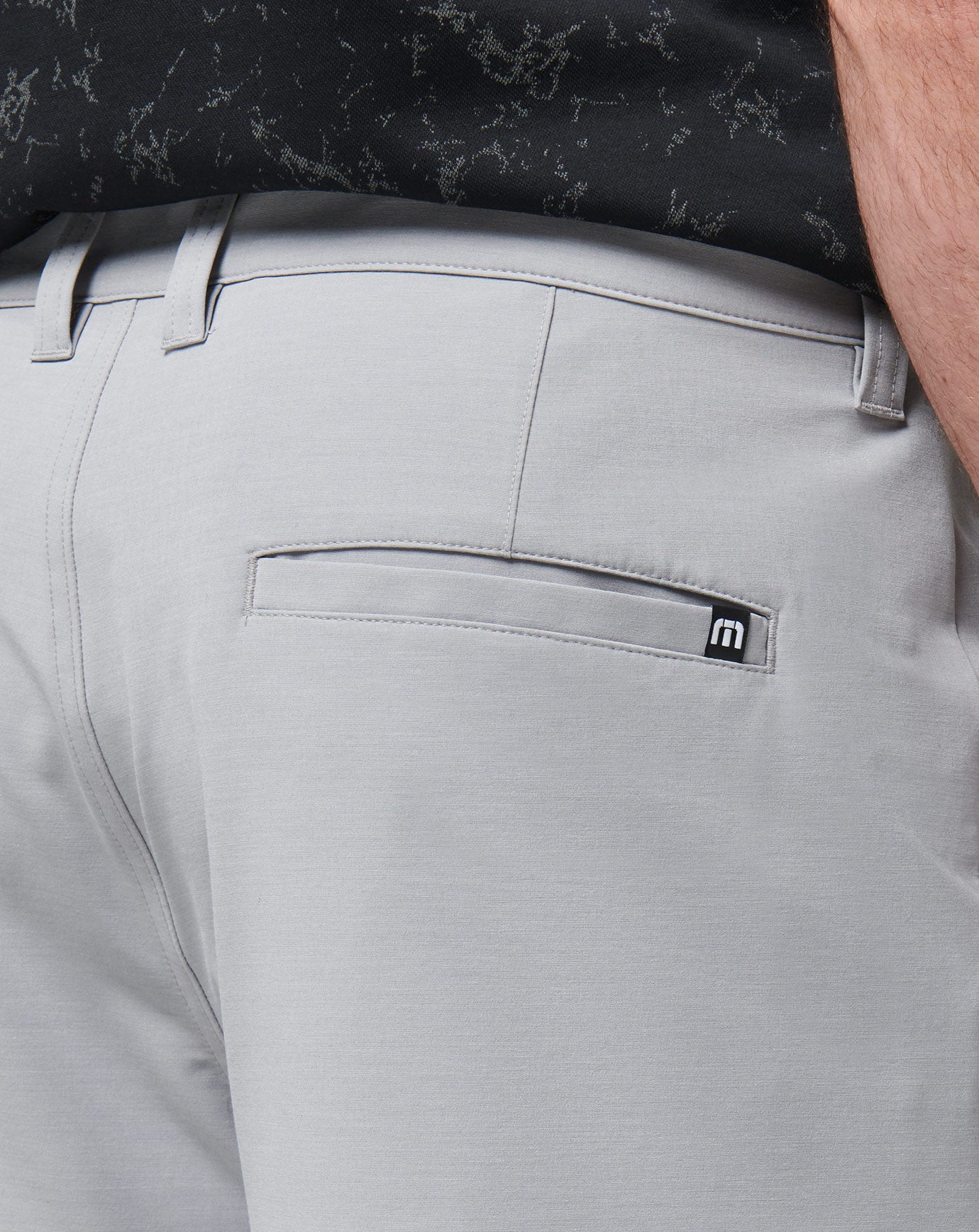TRAVIS MATHEW SHORT TECH CHINO HEATHER SLEET