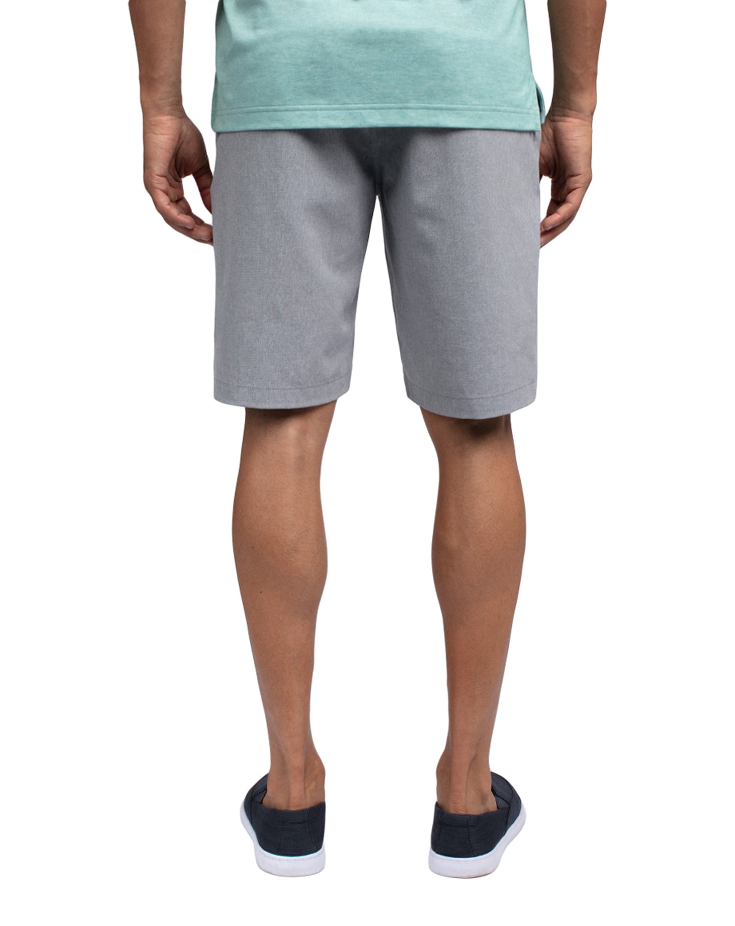 TRAVIS MATHEW LIGHT GREY BECK SHORTS - SIZE 40